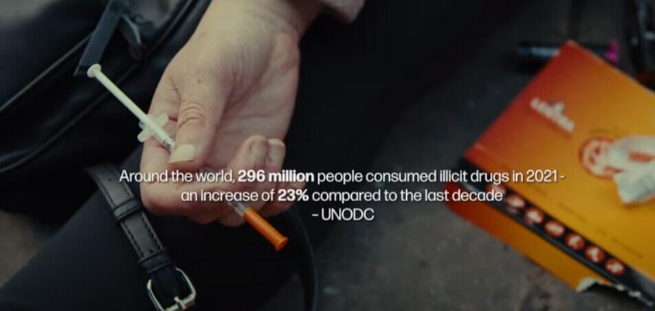 Cocaine & Fentanyl: Destroying Lives (Addicted: The Narco Plague)